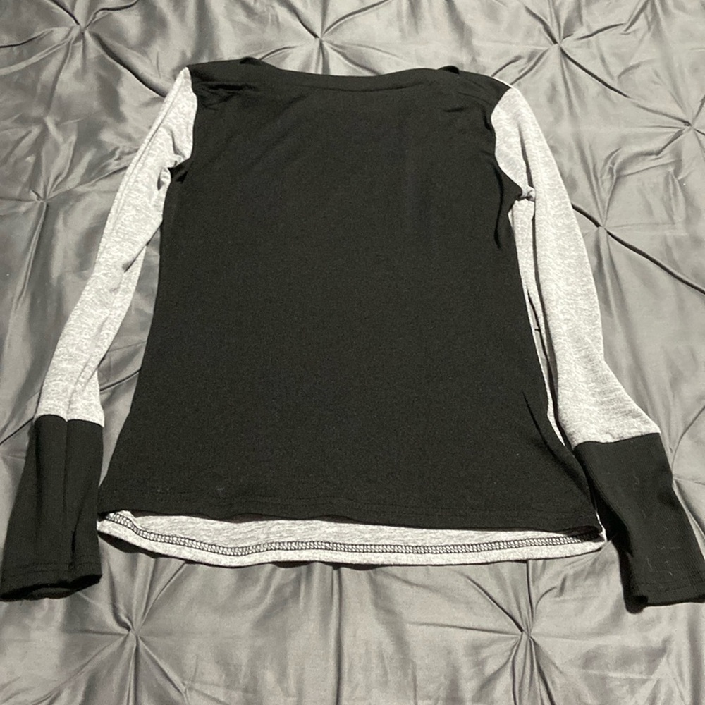 Women’s long sleeve dress shirt, black and gray. Size medium. Black is the front